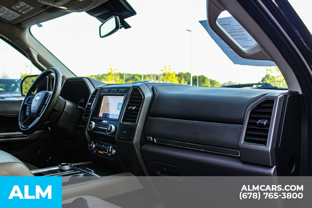 Used 2020 Black Ford XLT image 26