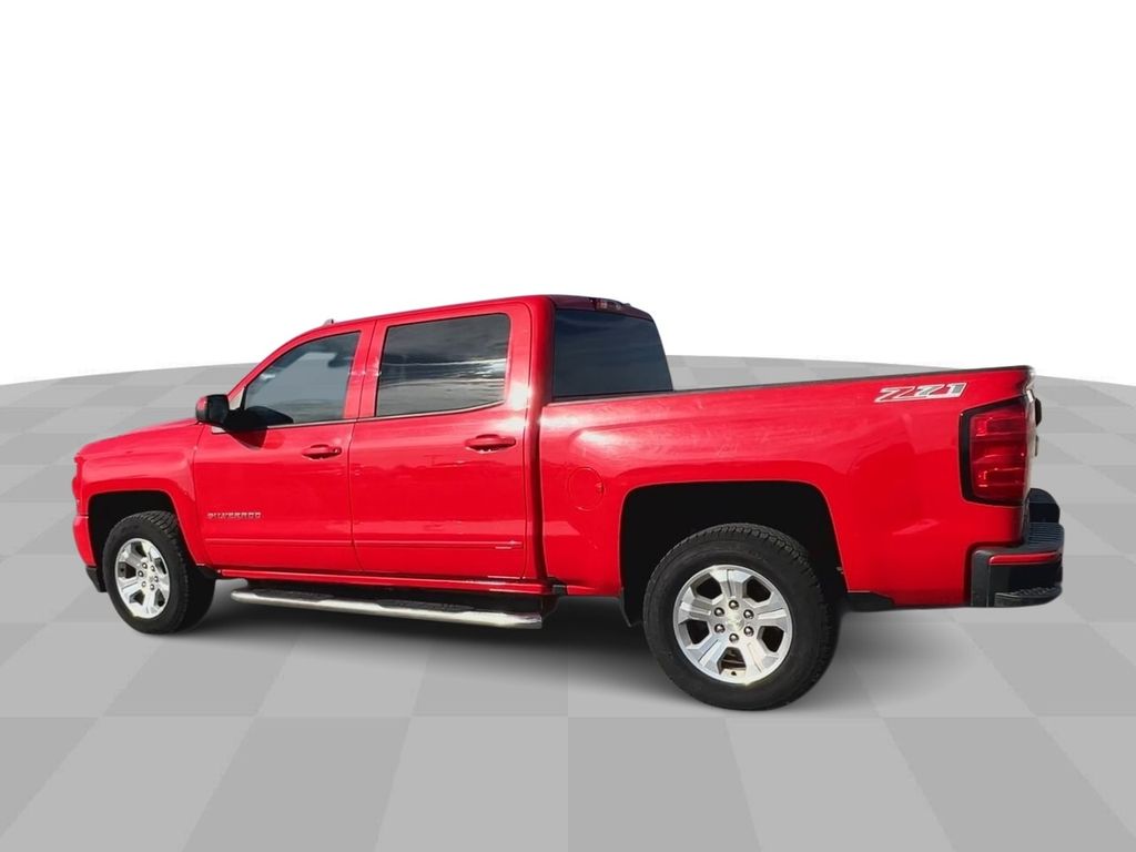 2017 Chevrolet Silverado 1500 LT 6