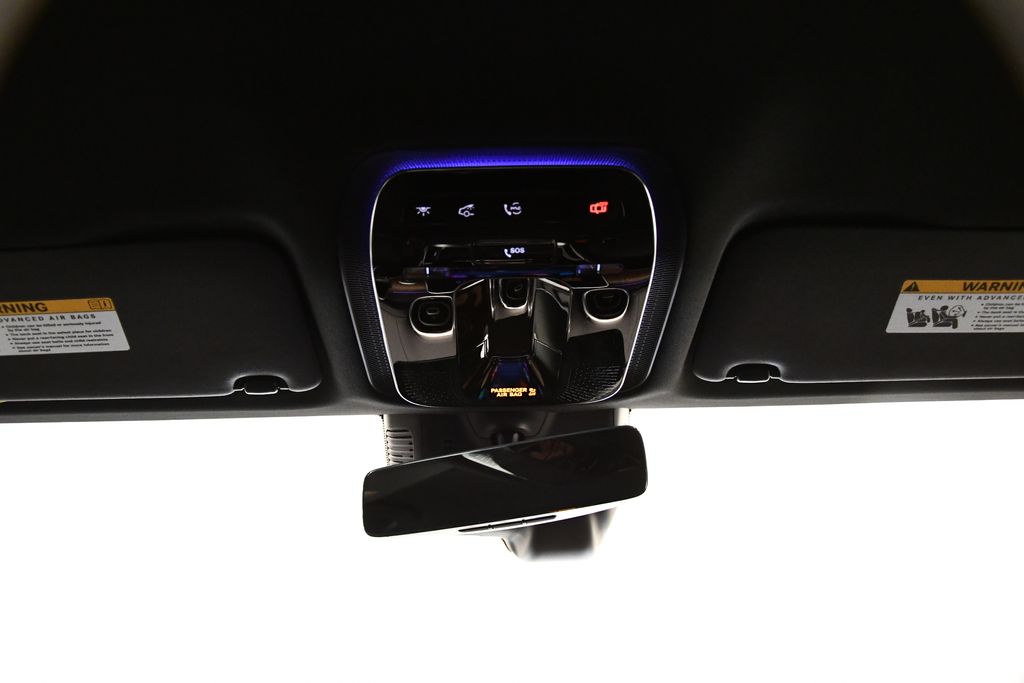 Thumbnail: 2025 Mercedes-Benz GLC - 17