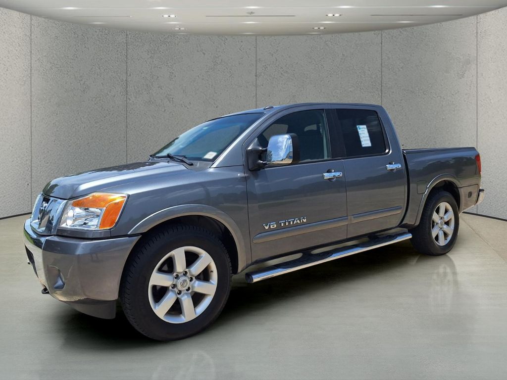 Gray (Gun Metallic) 2015 Nissan Titan Pickup Truck 4X2 5-Speed Automatic