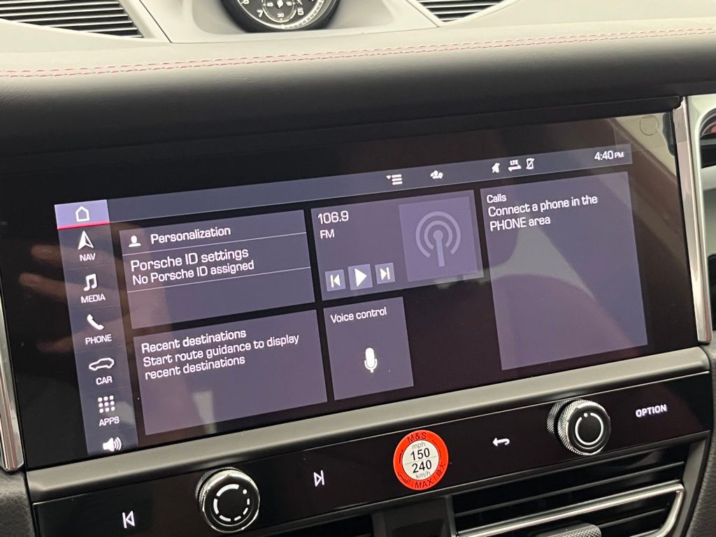 Thumbnail: 2026 Porsche Macan - 18