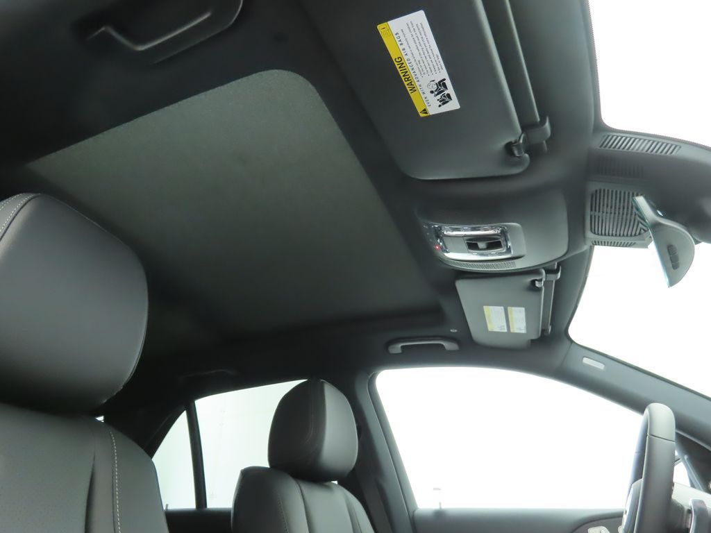 Thumbnail: 2026 Mercedes-Benz GLE - 18