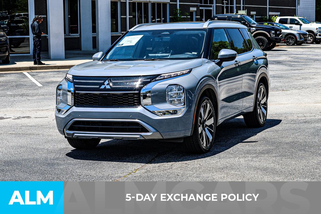 Used 2025 Silver Mitsubishi SEL/MT Certified/7 Seats image 4