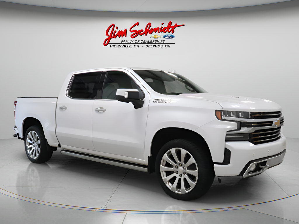 White (Iridescent Pearl Tricoat) 2022 Chevrolet Silverado 1500 Pickup Truck Four-Wheel Drive Automatic