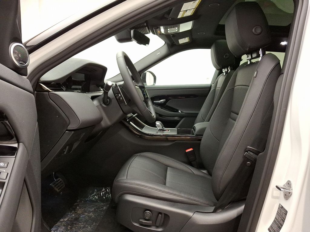 2026 Land Rover Range Rover Evoque S 8