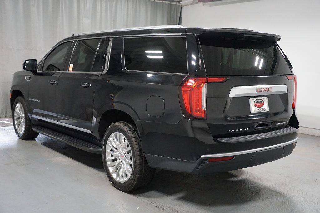 Thumbnail: 2023 GMC Yukon XL - 6