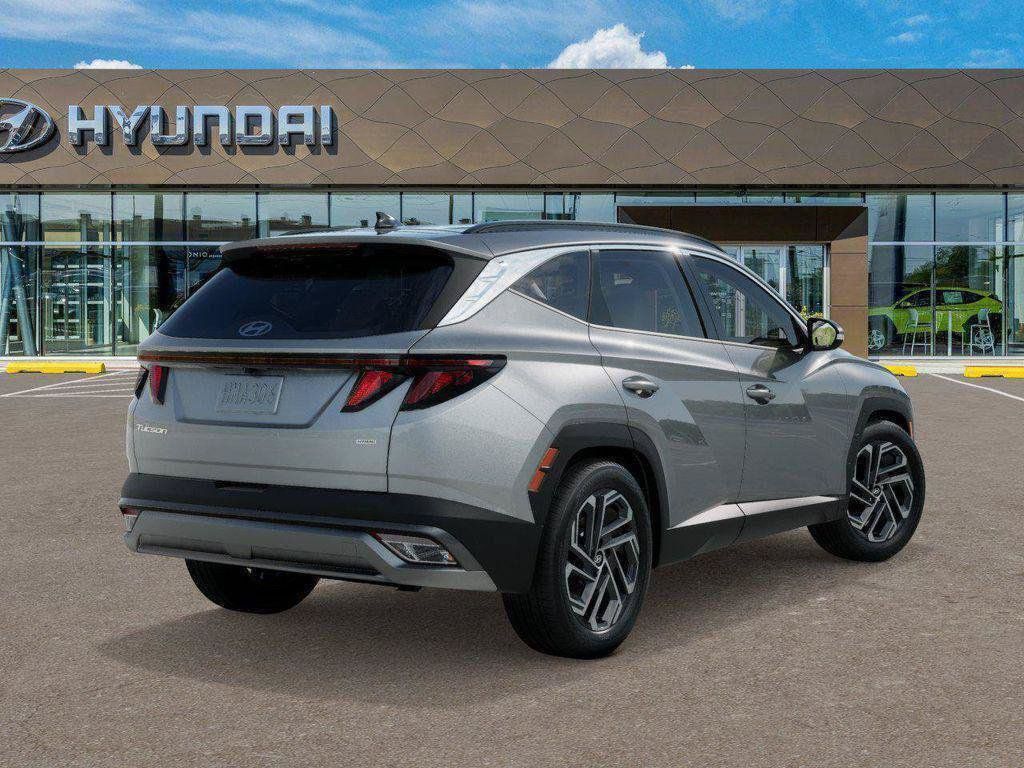 New 2026 Silver Hyundai SEL Plus image 4