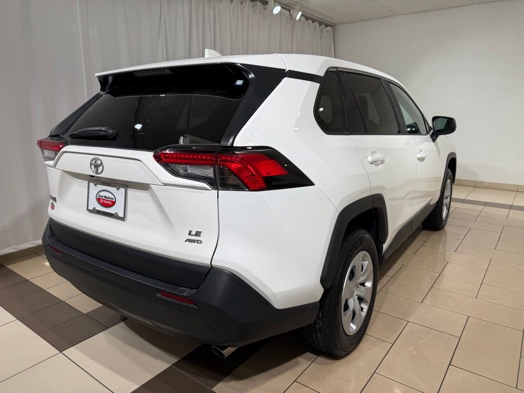 Thumbnail: 2025 Toyota RAV4 - 5