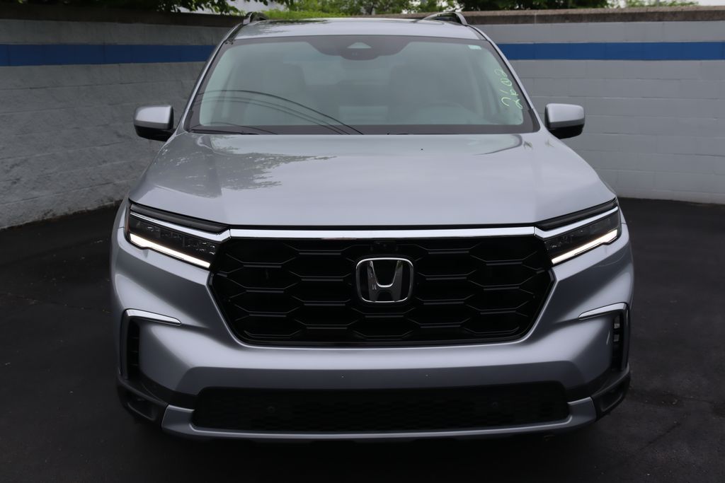 Thumbnail: 2025 Honda Pilot - 8