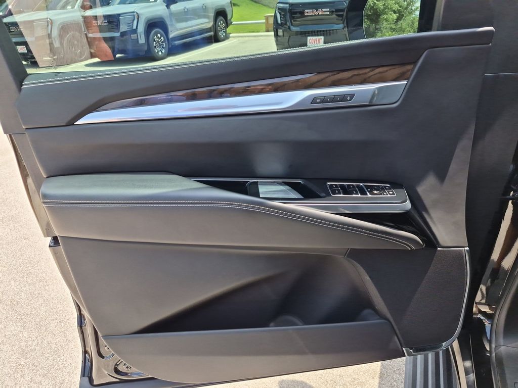 Used Car 2025 Cadillac Escalade Esv  Sport Platinum For Sale Under $120,000 In Austin, Texas