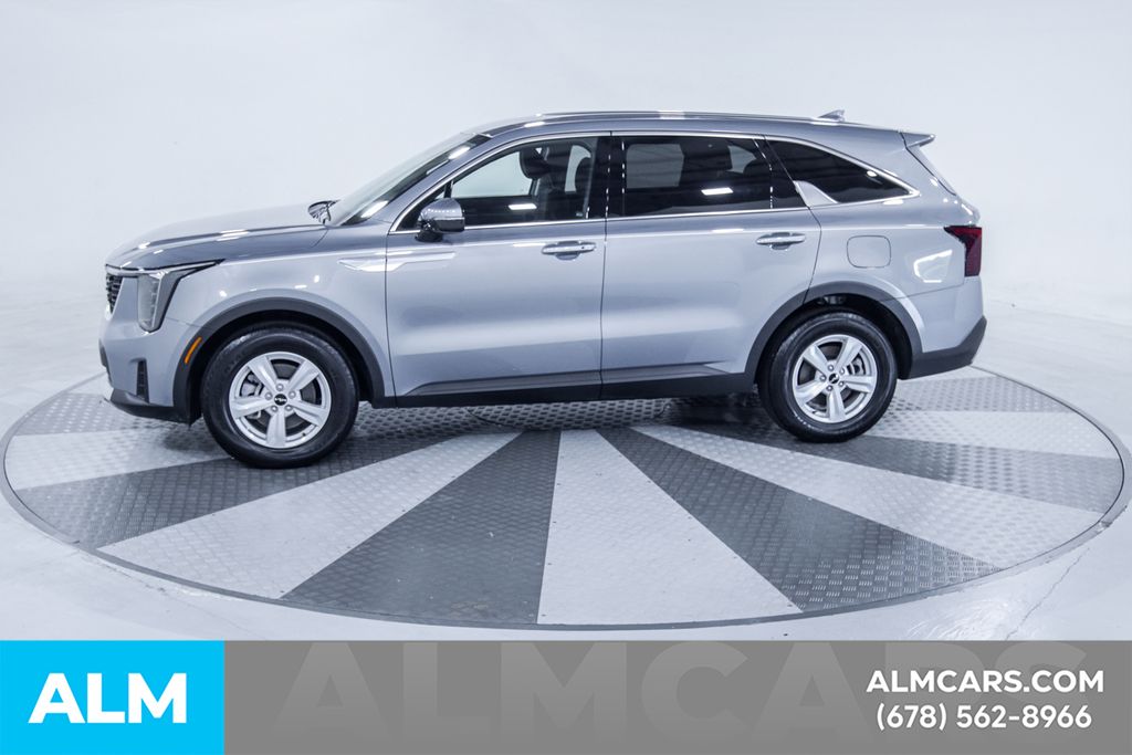 Used 2024 Silver Kia LX image 10