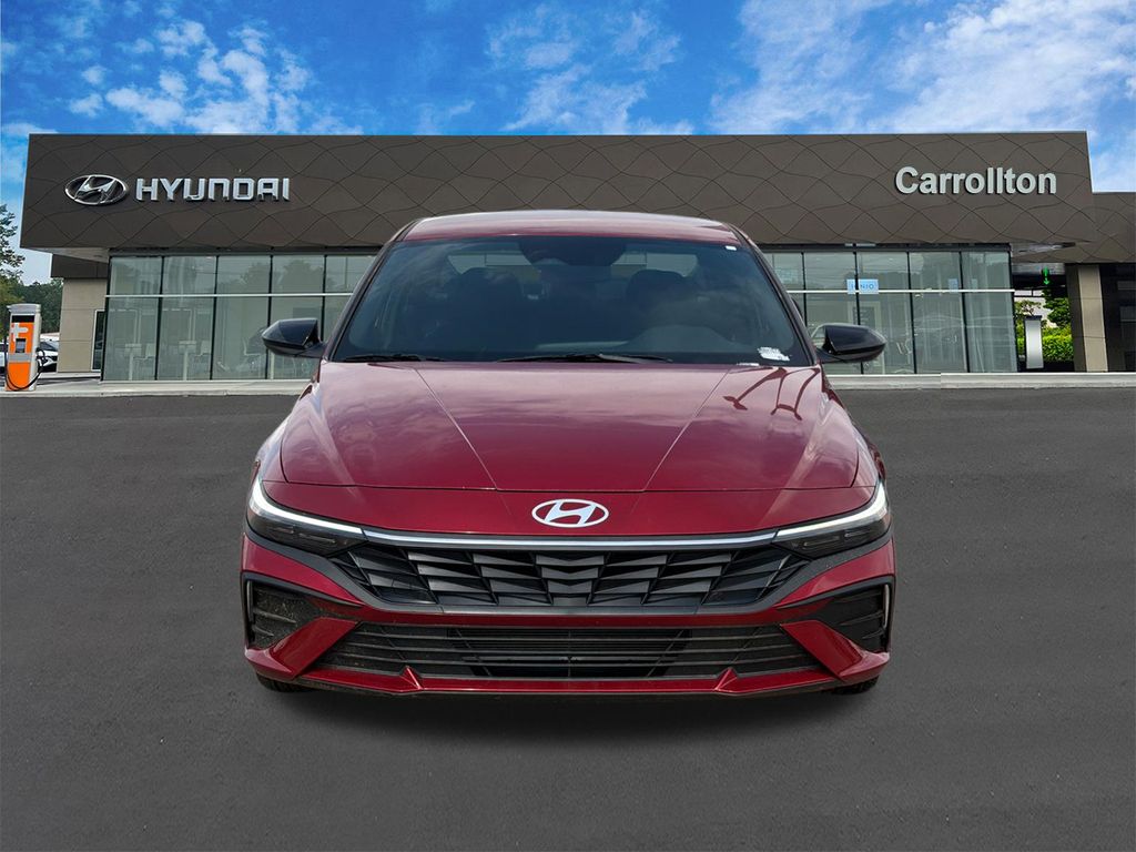 Used 2025 Red Hyundai SEL Sport image 2