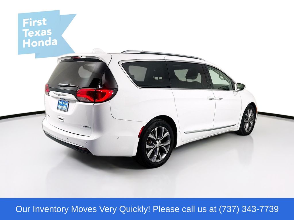 Used Car 2019 Chrysler Pacifica  Limited For Sale Under $20,000 In Austin, Texas