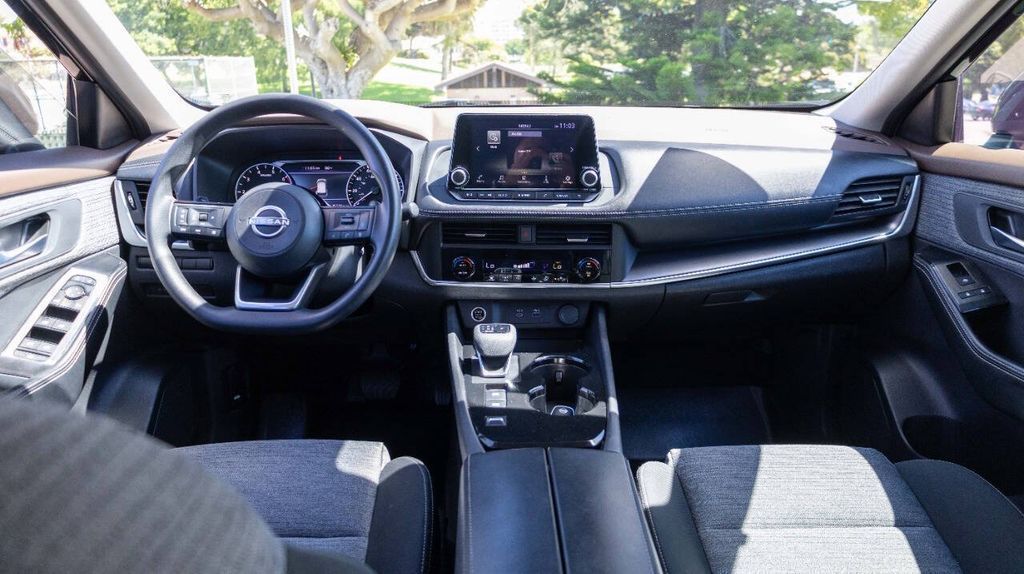 Used 2023 Nissan Rogue SV 4D Sport Utility