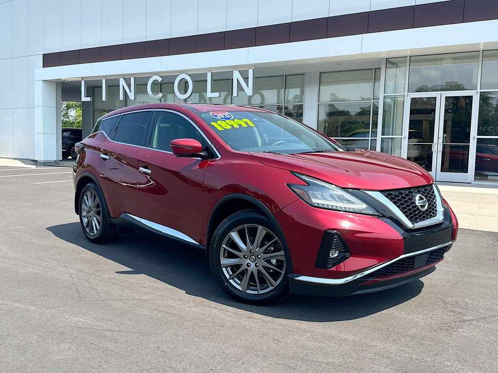 Red (Scarlet Ember Tintcoat) 2021 Nissan Murano SV FWD SUV / Crossover Front-Wheel Drive Continuously Variable Transmission