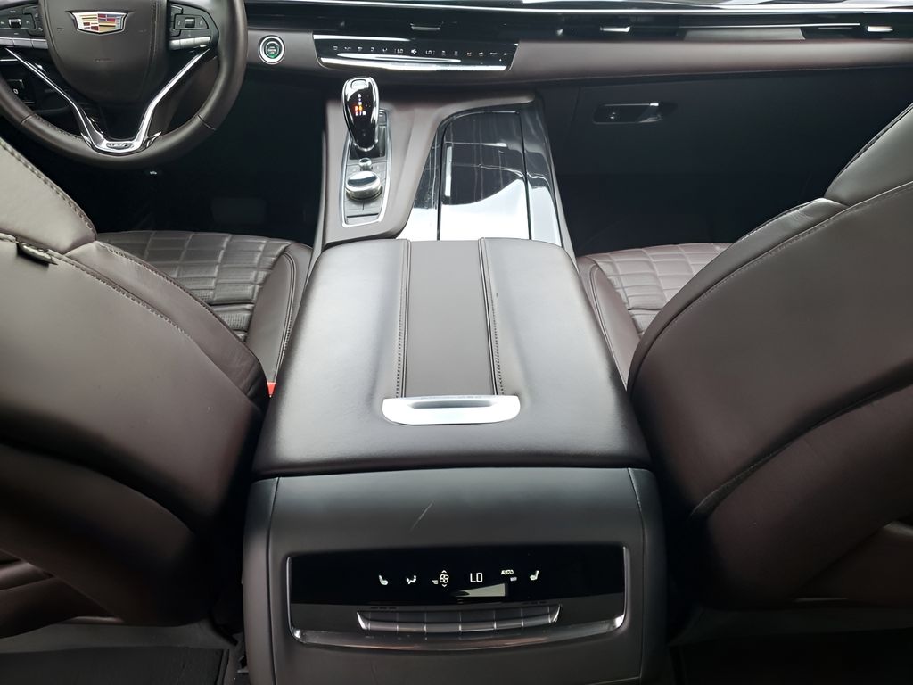 Used Car 2024 Cadillac Escalade  V-series For Sale Under $140,000 In Austin, Texas