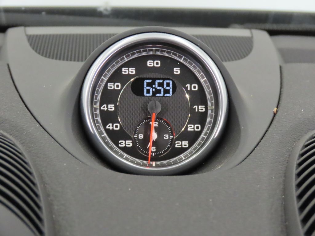 Thumbnail: 2025 Porsche 718 Cayman - 25