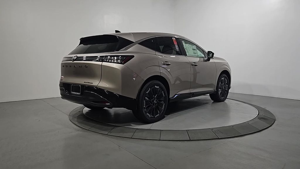 New 2026 Gray Nissan Platinum image 5