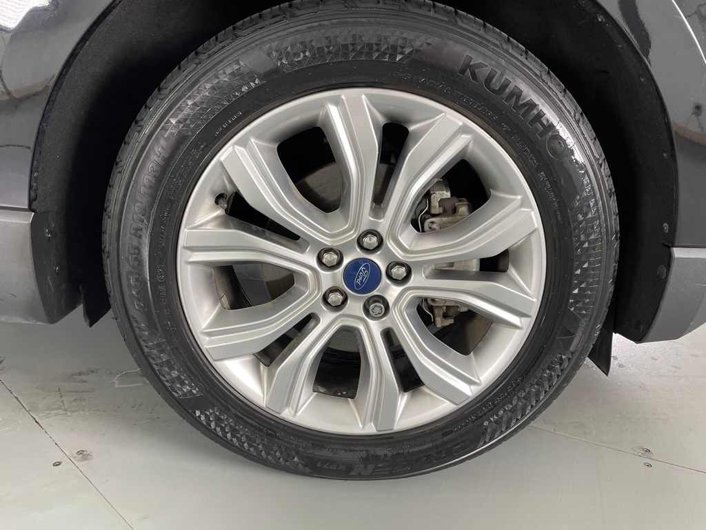 Used 2020 Black Ford Titanium image 35