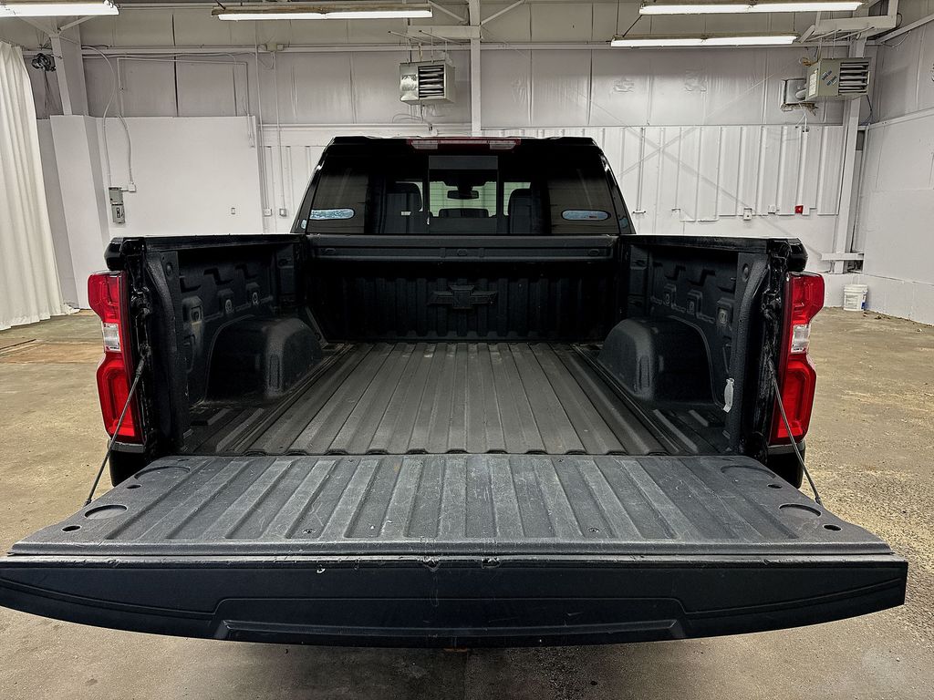 Used 2021 Chevrolet Silverado 1500 Truck