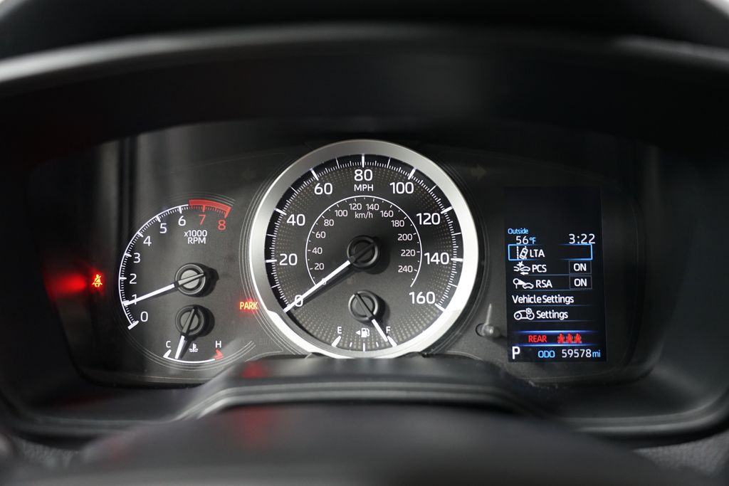 2022 Toyota Corolla LE 15