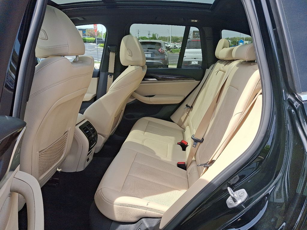 2022 BMW X3 xDrive30i 10