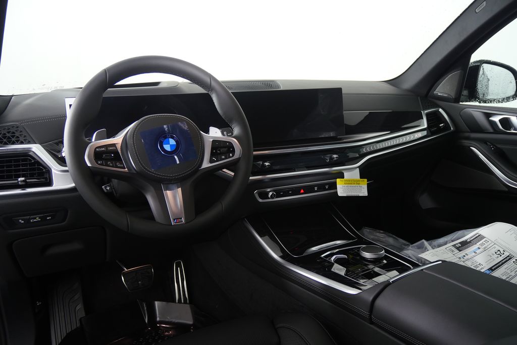 Thumbnail: 2026 BMW X5 - 18