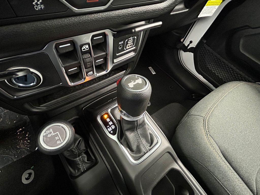 New 2026 Bright White Clearcoat Jeep Sport S image 22