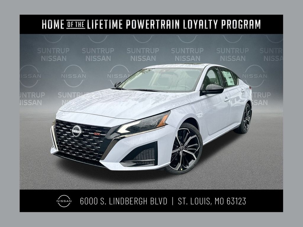 Gray Sky Pearl 2025 Nissan Altima 2.5 SR FWD Sedan Front-Wheel Drive Continuously Variable Transmission