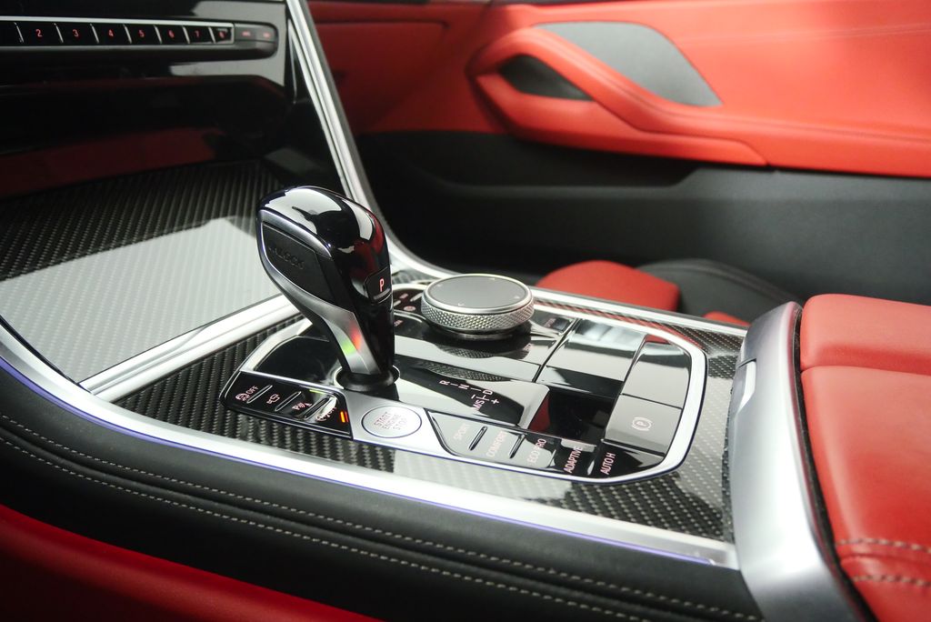 Thumbnail: 2024 BMW 8 Series - 19