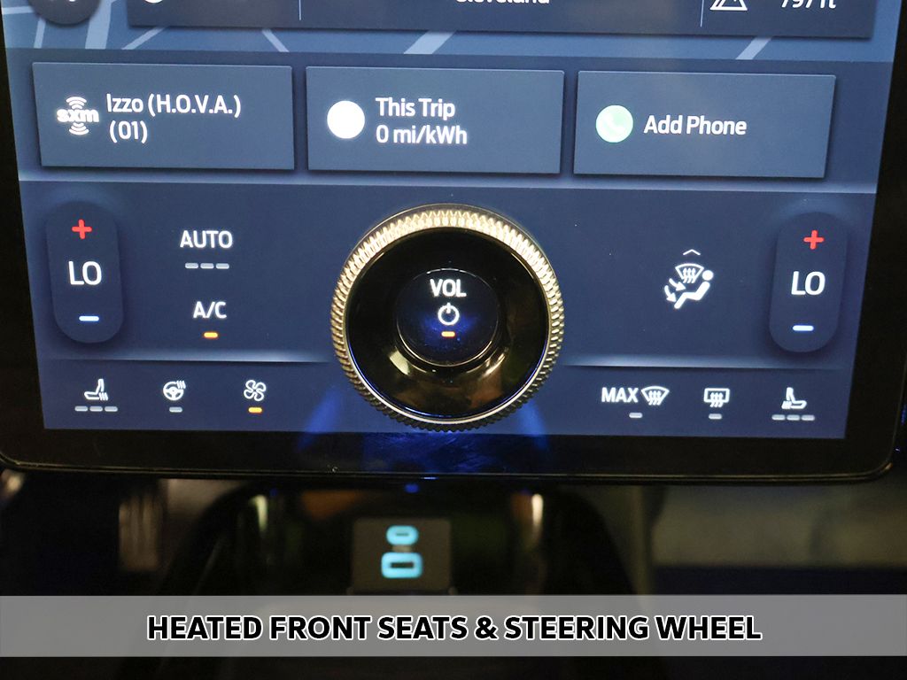 Used 2023 White Ford Premium image 9
