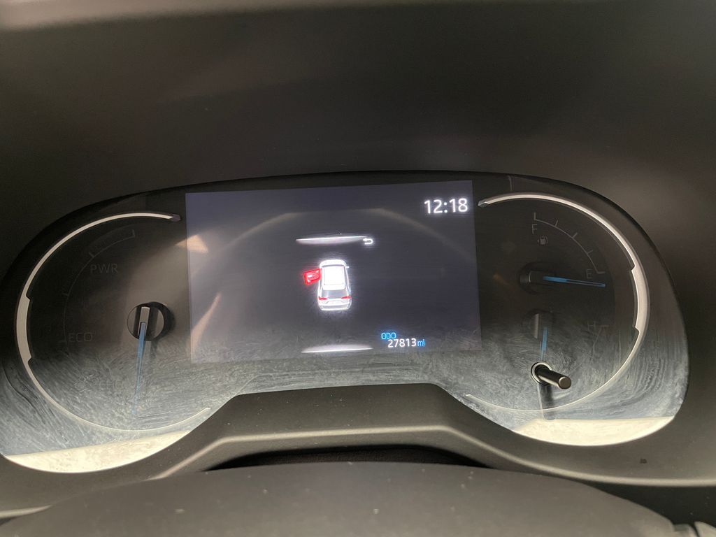 Thumbnail: 2025 Toyota RAV4 - 24