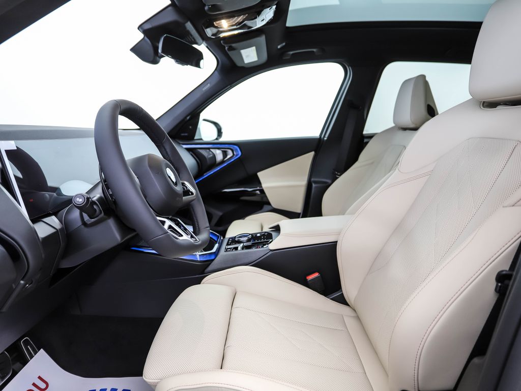 Thumbnail: 2026 BMW X3 - 11