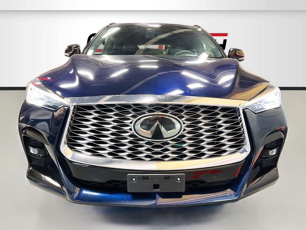Used 2022 Hermosa Blue INFINITI ESSENTIAL image 2