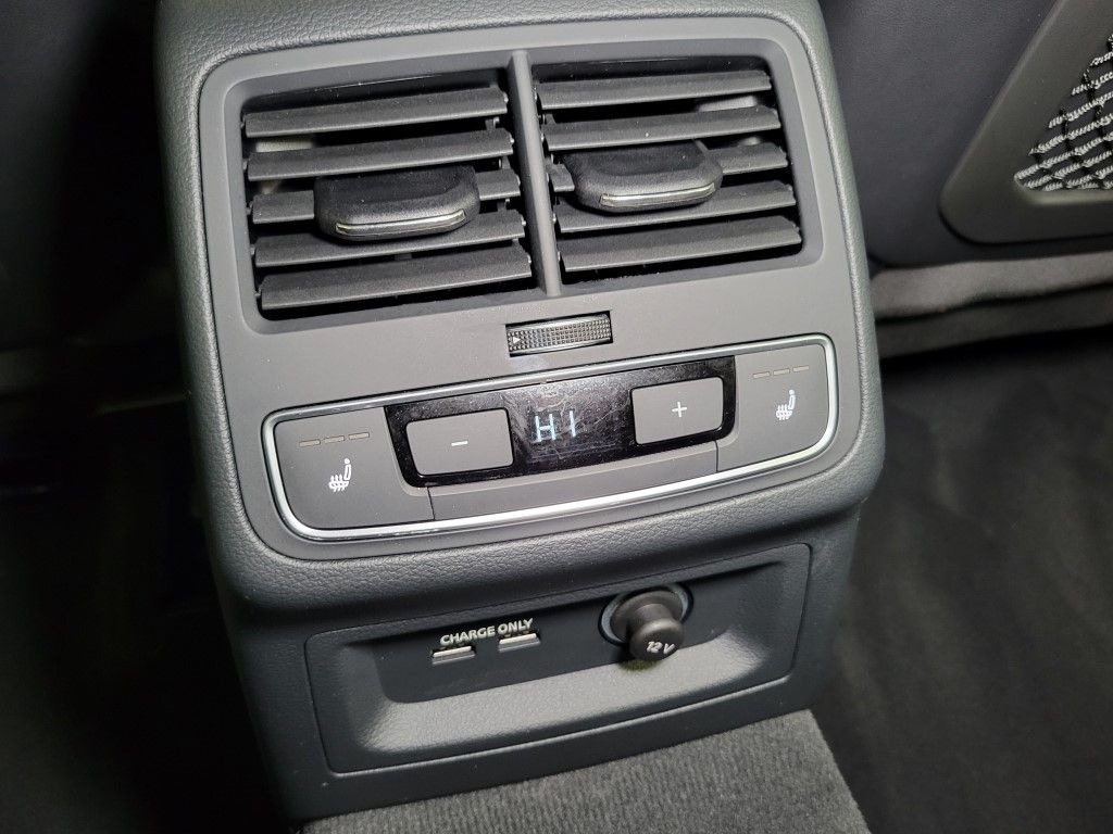 Thumbnail: 2023 Audi S4 - 16