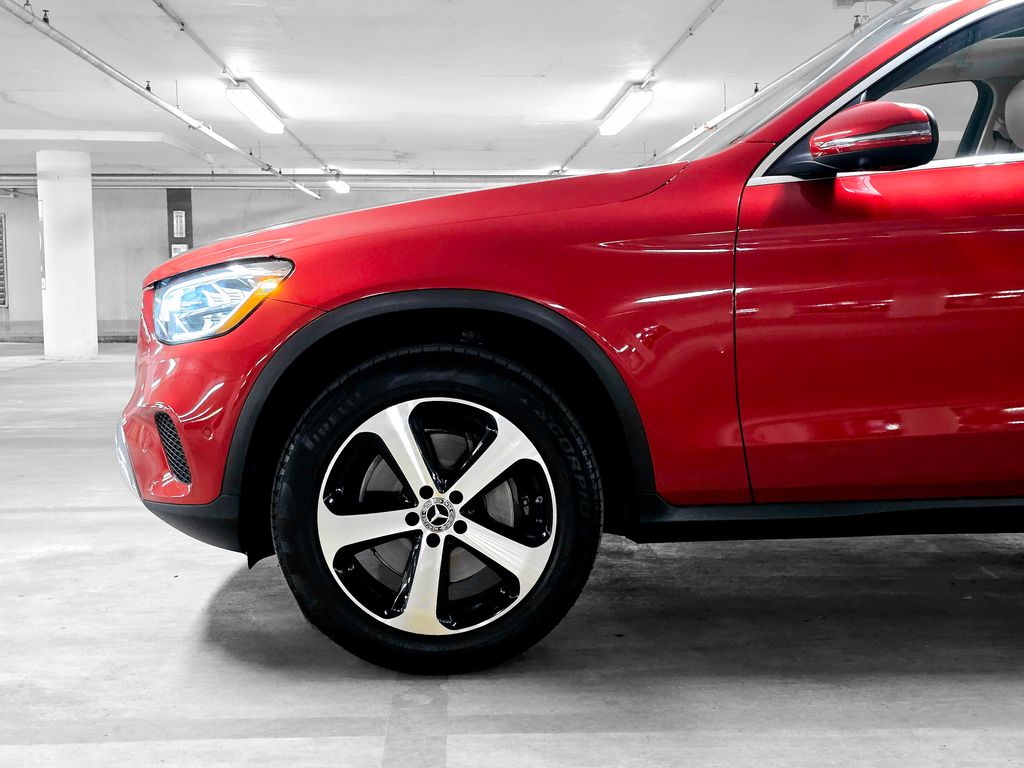 2021 Mercedes-Benz GLC GLC 300 14