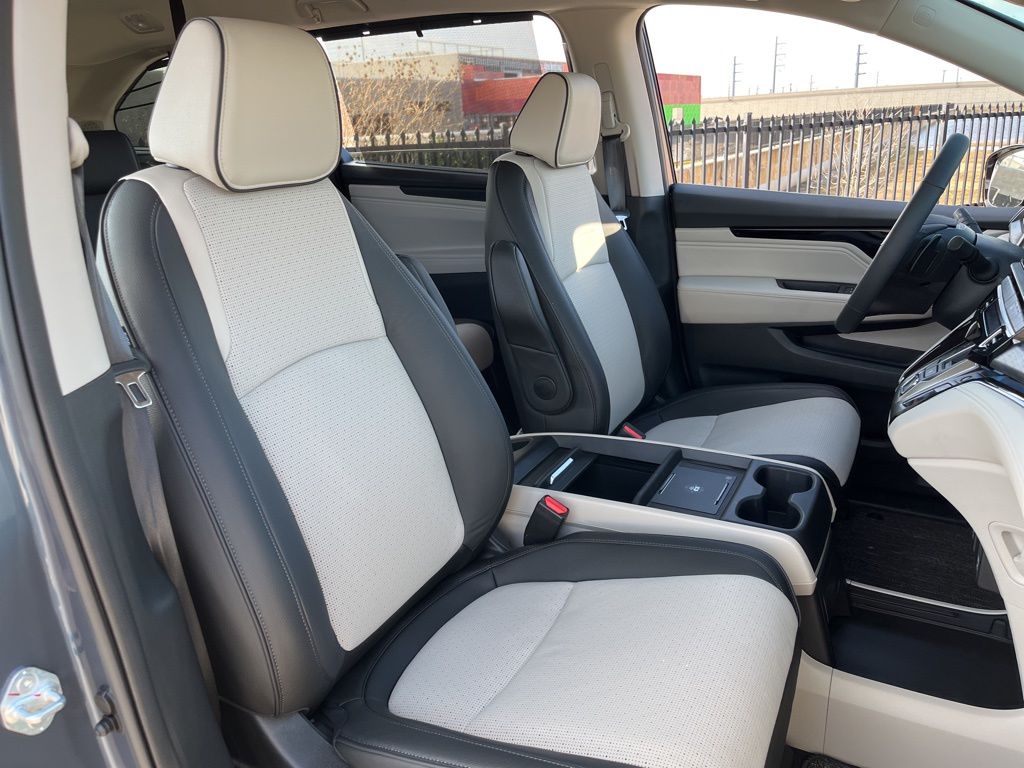 Thumbnail: 2026 Honda Odyssey - 29