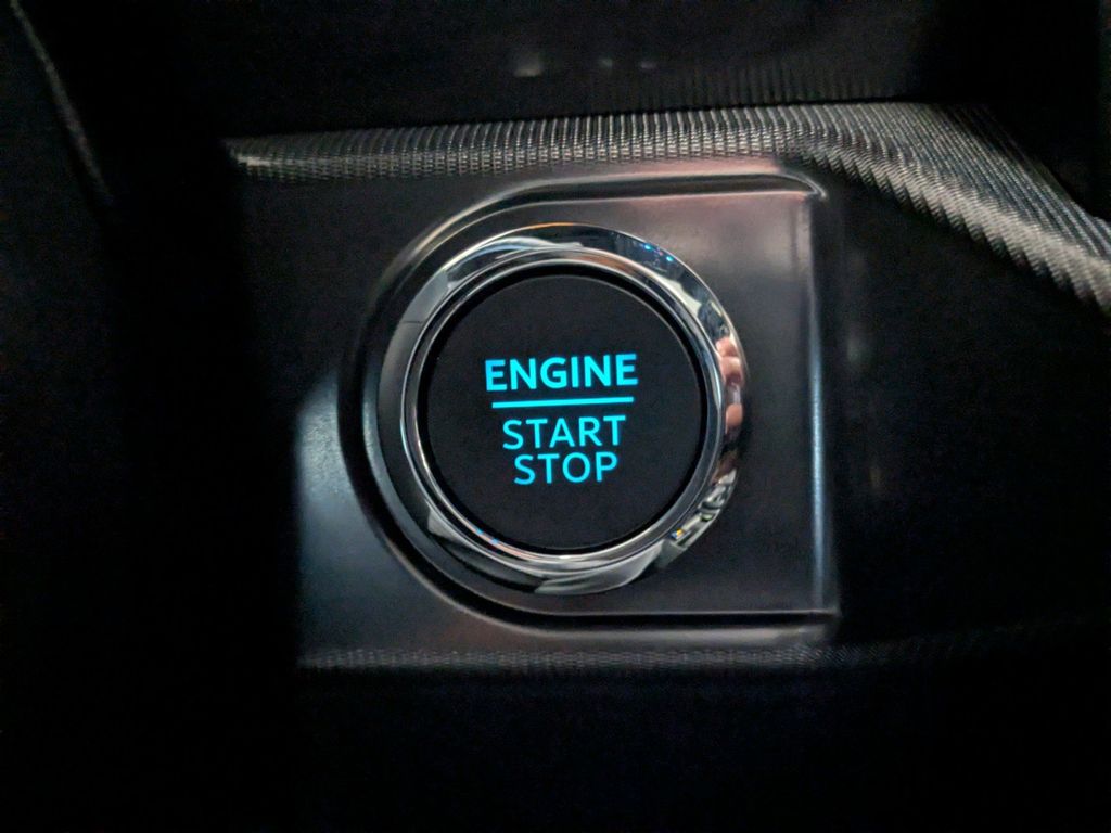 2025 Ford F-150 Black Widow