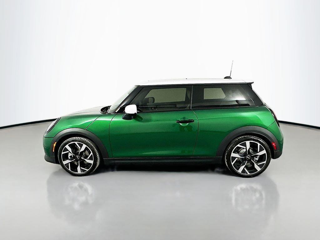 2025 MINI Cooper S 8