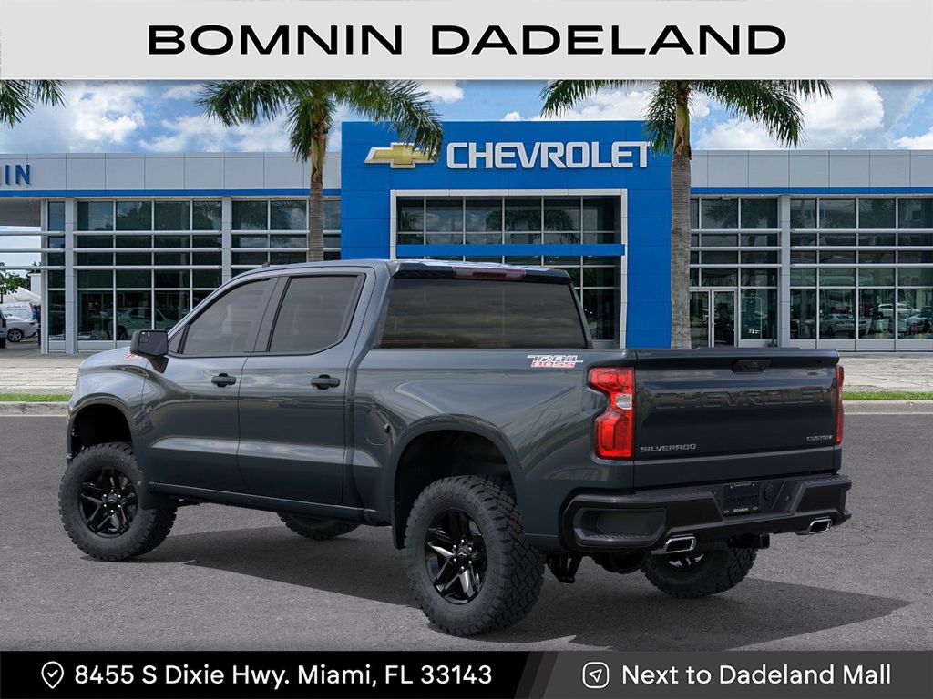 View vehicle photo 4