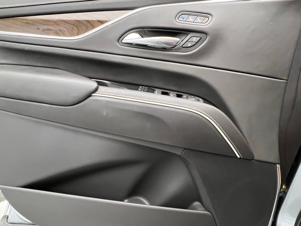 Thumbnail: 2023 Cadillac Escalade - 24