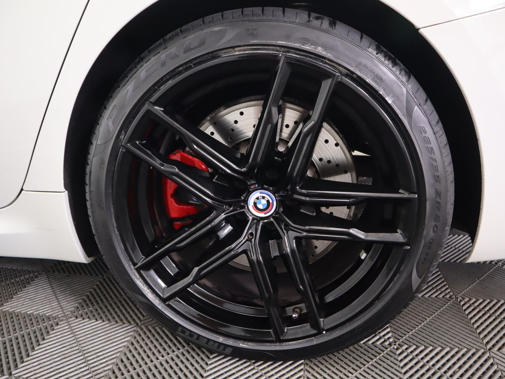 Thumbnail: 2023 BMW M8 - 32