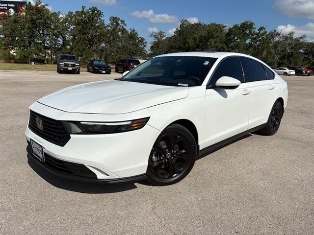 White 2024 Honda Accord Sedan Front-Wheel Drive Continuously Variable Transmission