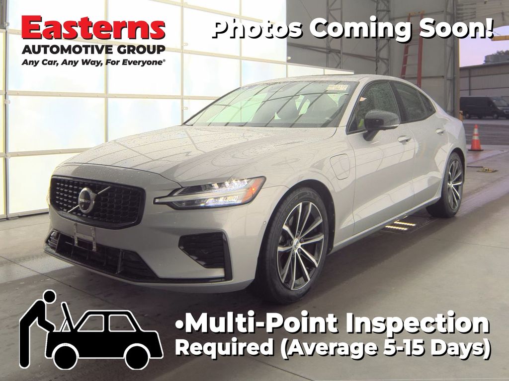 2023 Volvo S60 Recharge Plug-In Hybrid