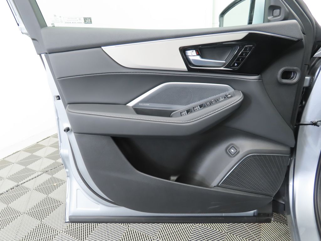 Thumbnail: 2026 Acura MDX - 26