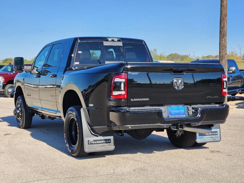 2024 Ram 3500 Laramie 3