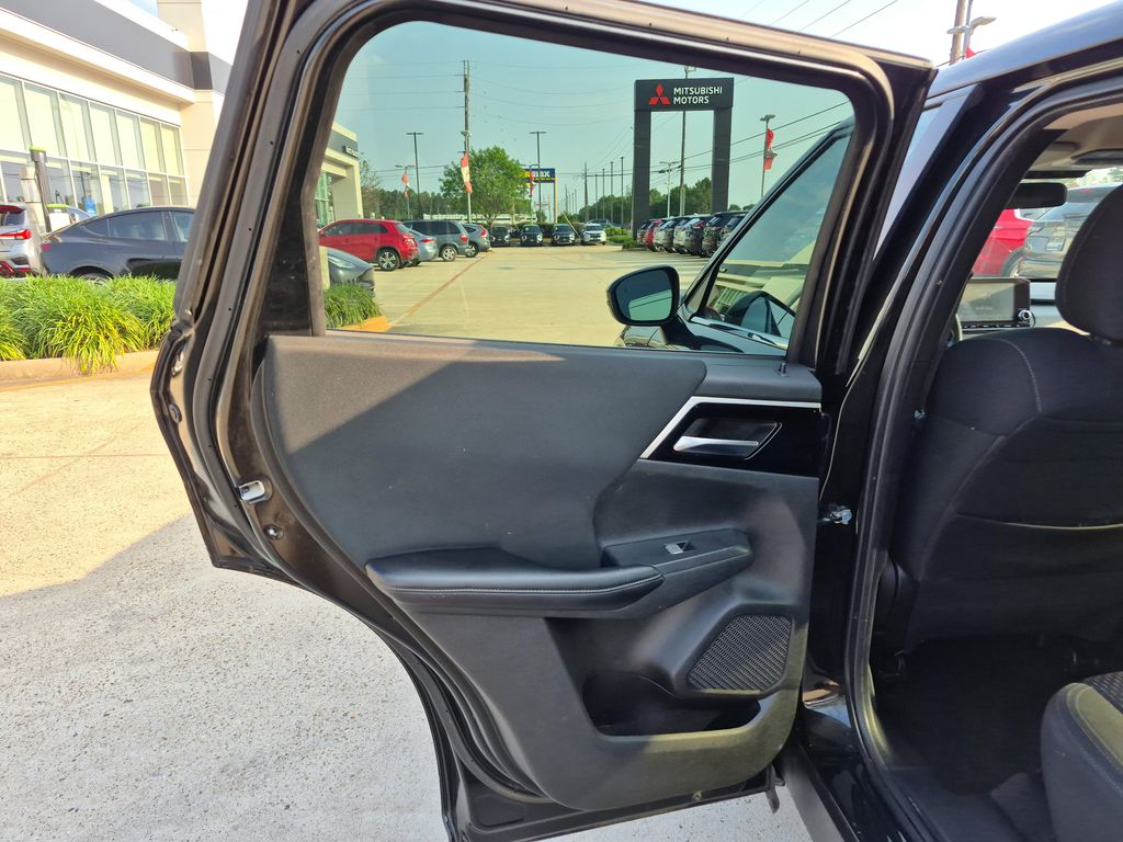2022 Mitsubishi Outlander ES  at North Houston Mitsubishi