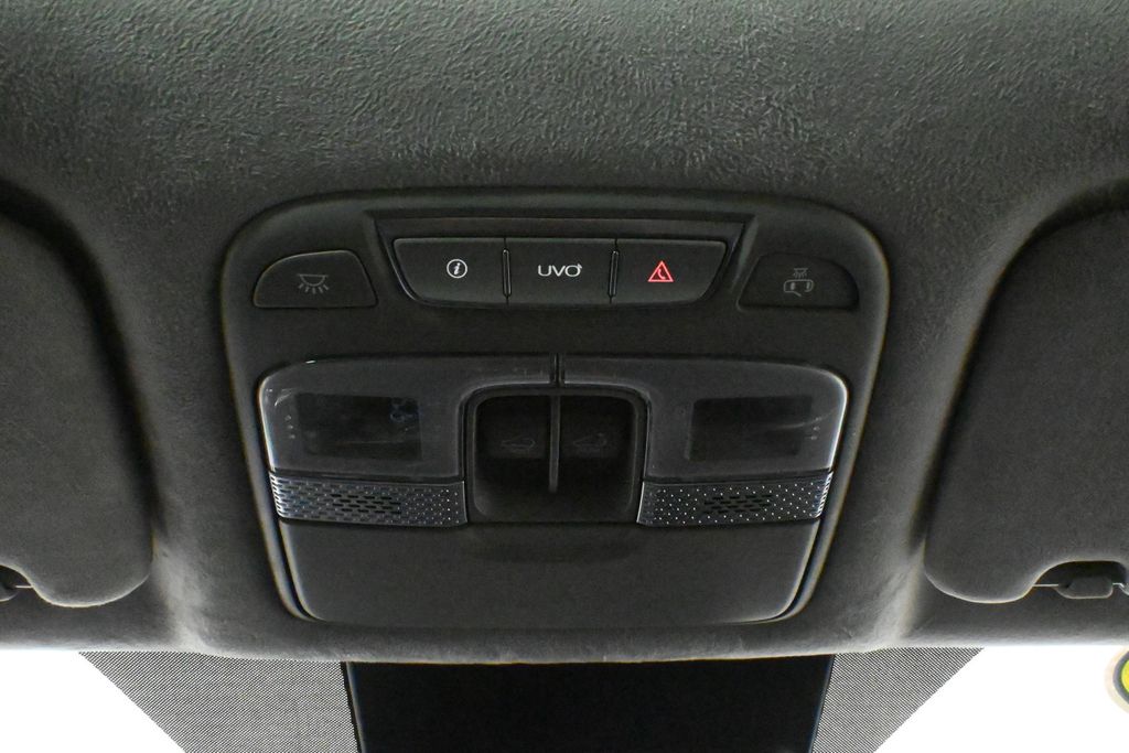 Thumbnail: 2022 Kia Telluride - 22