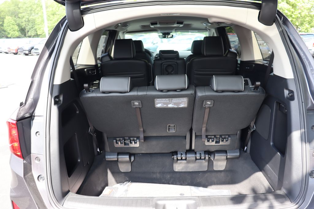 Thumbnail: 2026 Honda Odyssey - 12