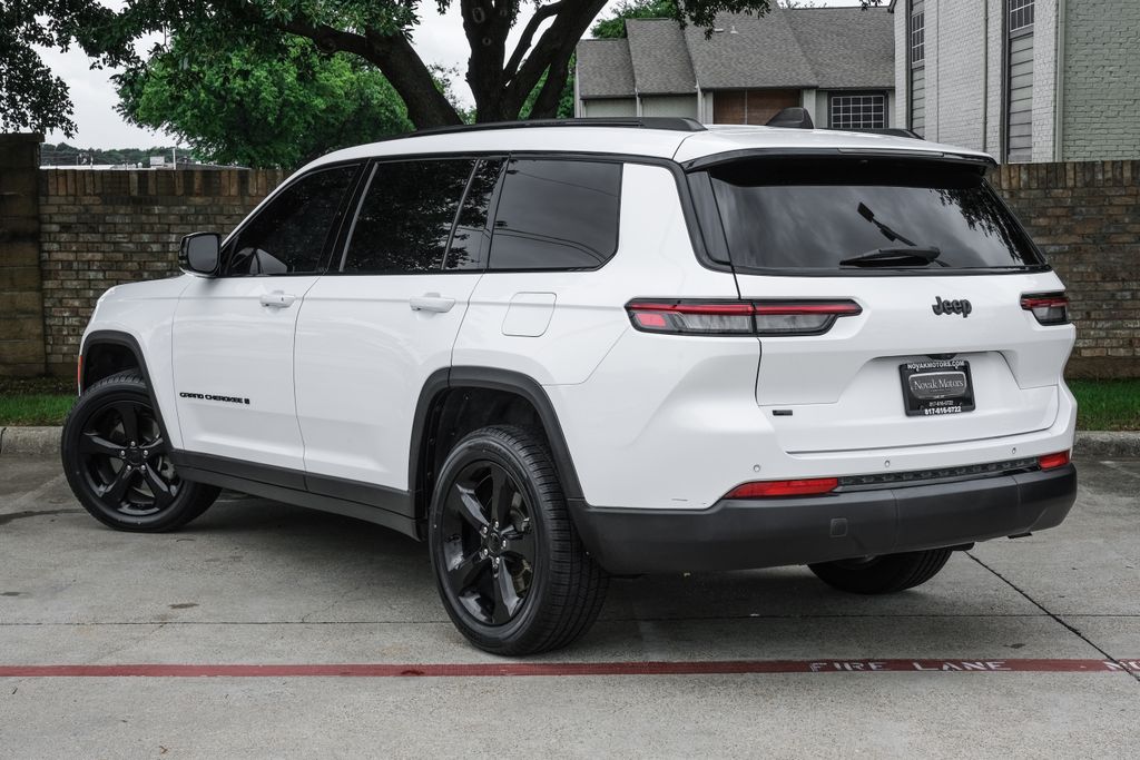used 2023 Jeep Grand Cherokee L car, priced at $25,262